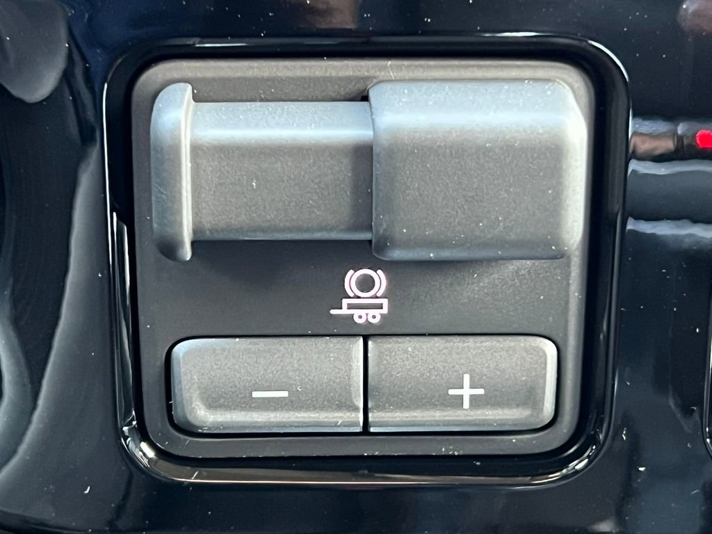 New 2026 GMC Sierra 1500 Elevation w/ Elevation Premium Package AWD/4WD image 35