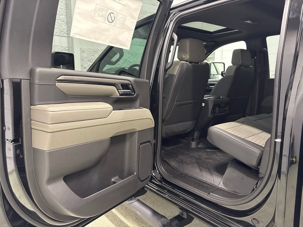 New 2026 Chevrolet Silverado 2500 ZR2 AWD/4WD image 34