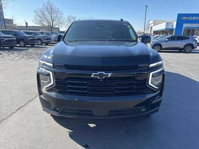 New 2026 Chevrolet Suburban RST w/ Comfort Package AWD/4WD image 2