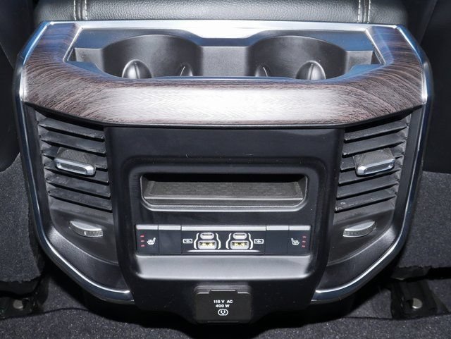 New 2025 RAM 2500 Laramie AWD/4WD image 28