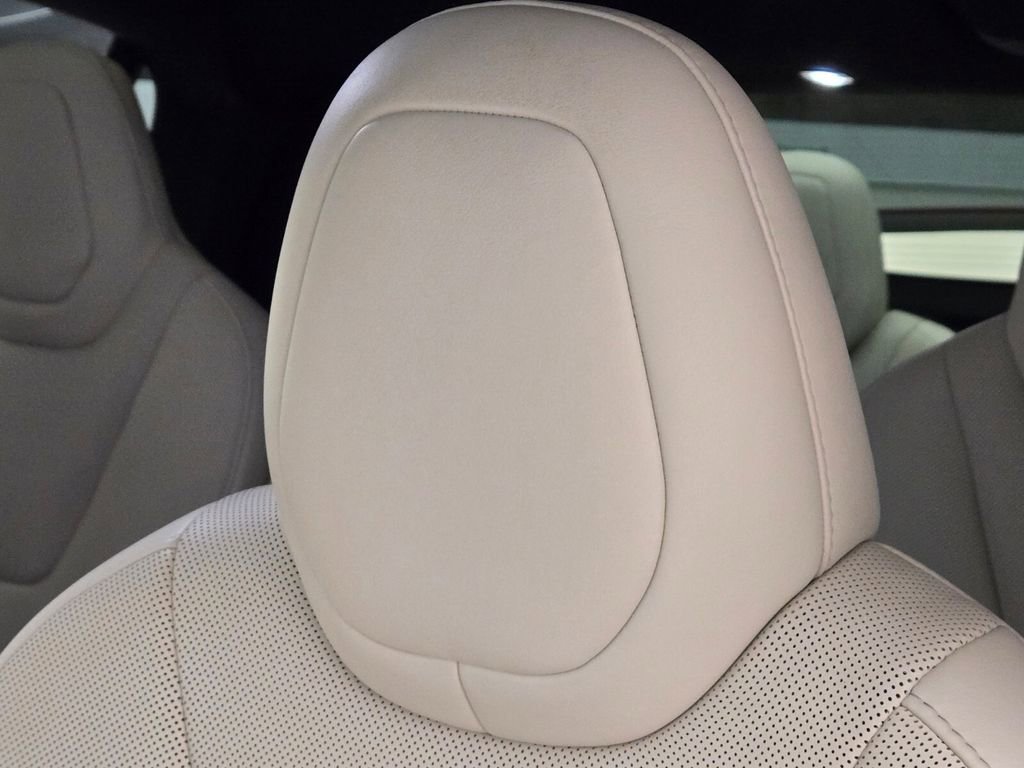 Used 2022 Tesla Model X Plaid image 32