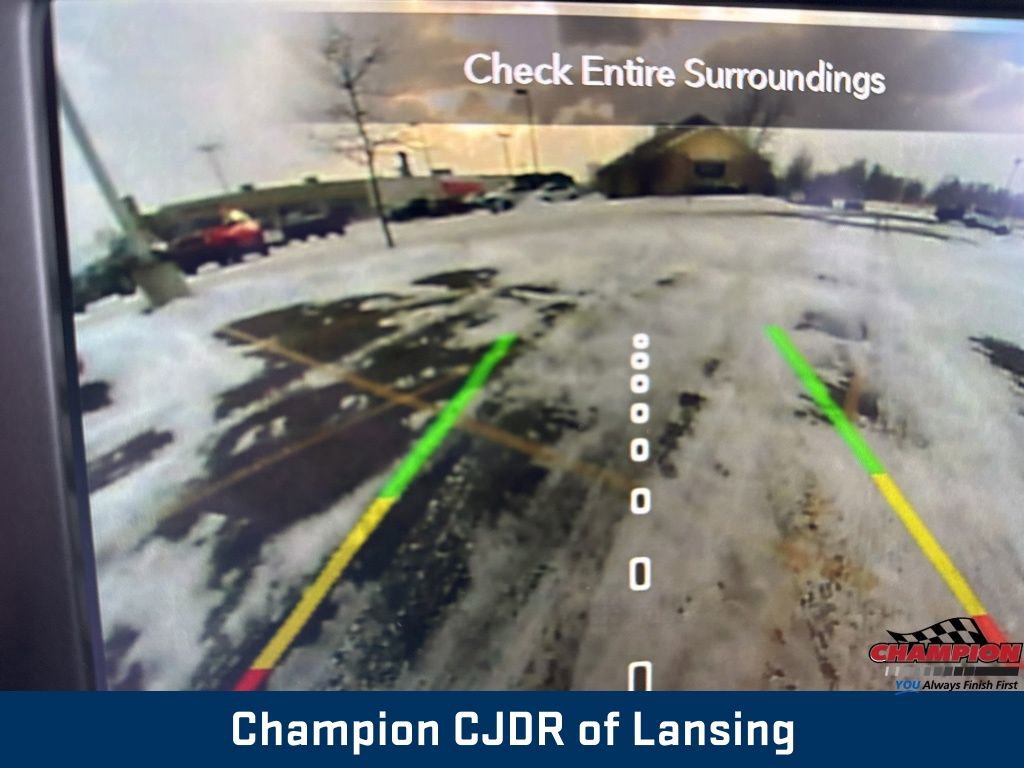 Used 2023 Jeep Renegade Latitude image 18