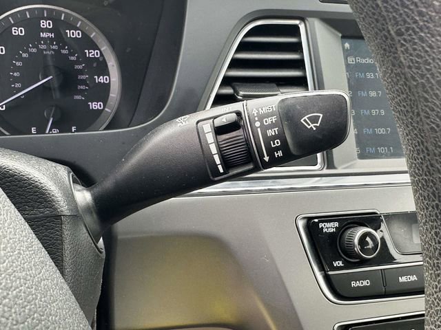 Used 2016 Hyundai Sonata SE image 11