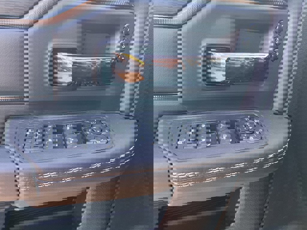 New 2026 RAM 2500 Rebel w/ Rebel Level 2 Equipment Group image 21