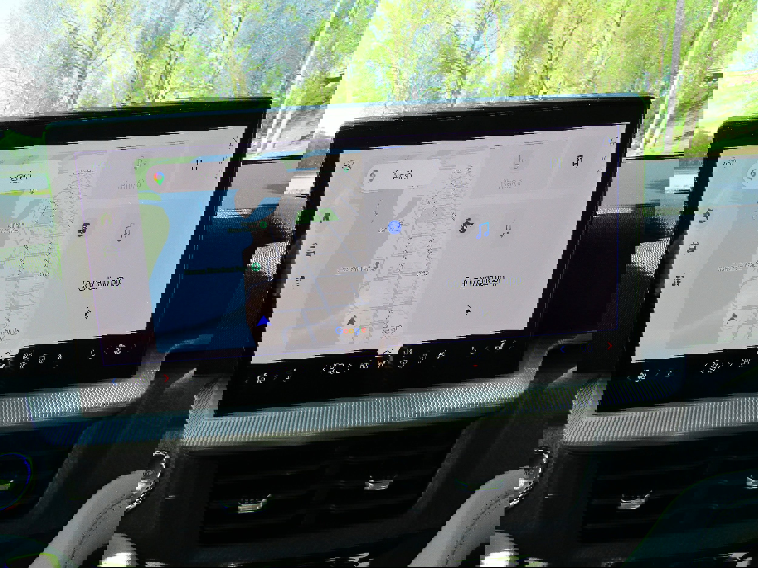 New 2026 Ford Explorer Platinum image 24