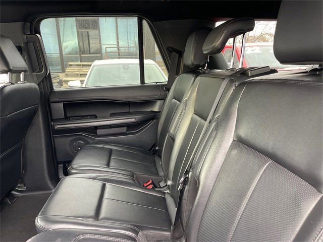 Used 2021 Ford Expedition XLT image 21
