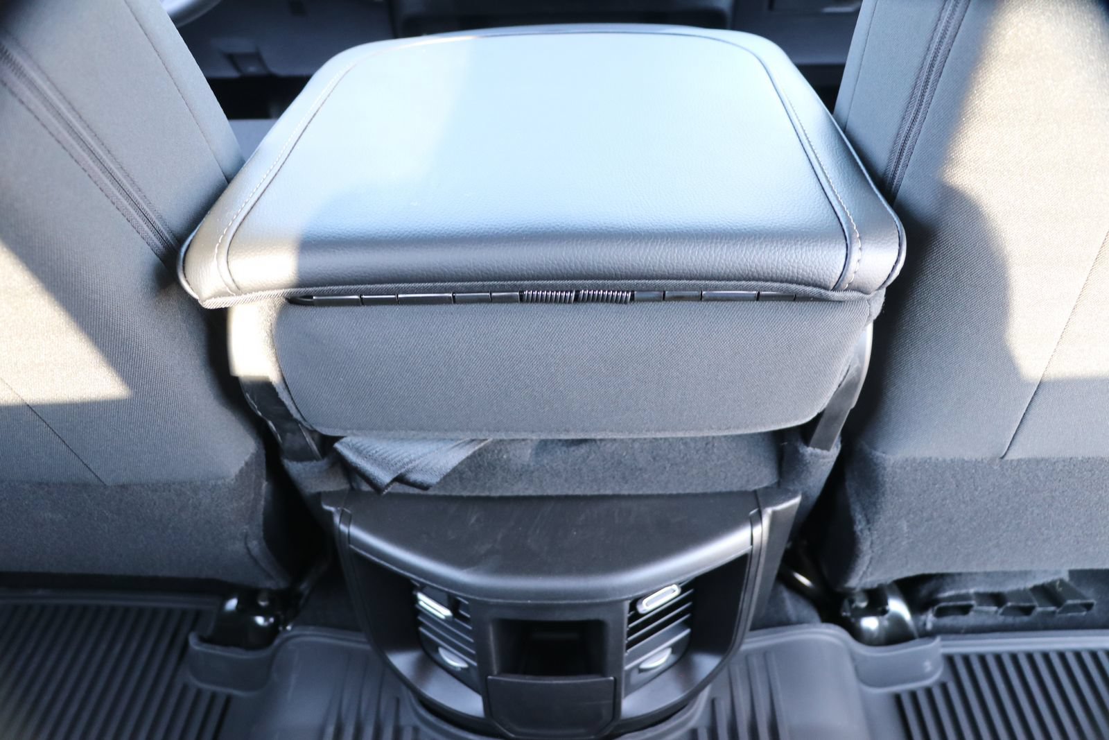 New 2026 RAM 2500 Tradesman AWD/4WD image 31