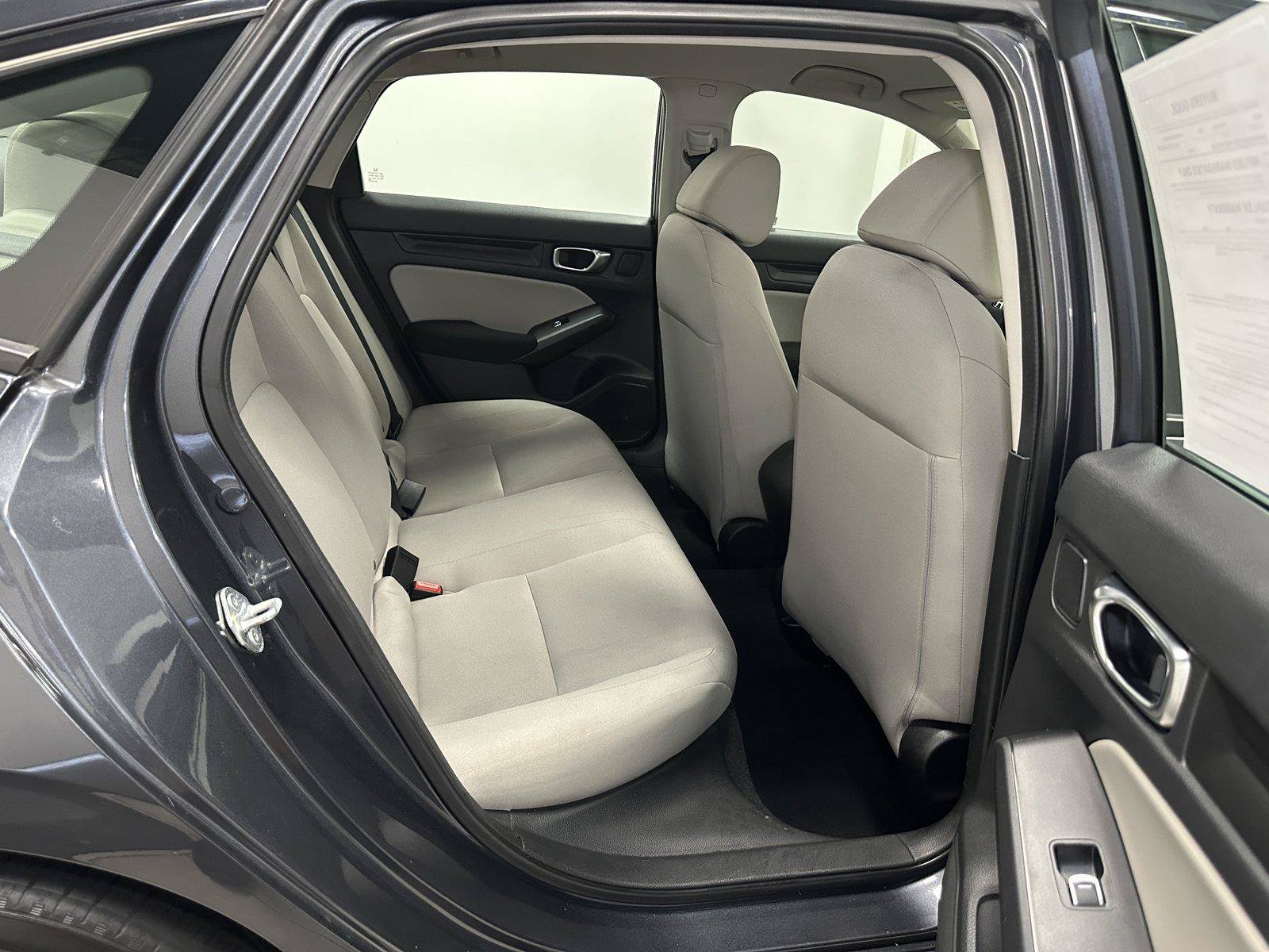Used 2022 Honda Civic LX image 35