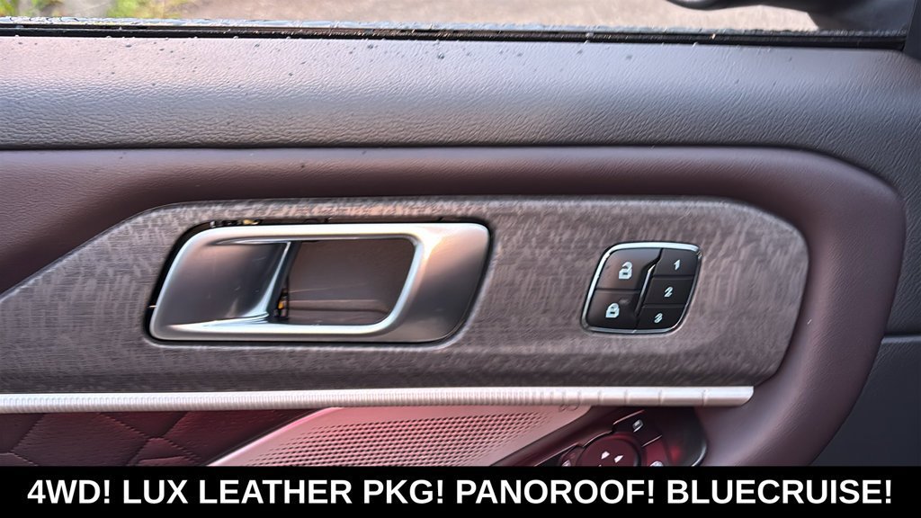 New 2027 Ford Explorer Platinum w/ LUX Leather Package AWD/4WD image 10