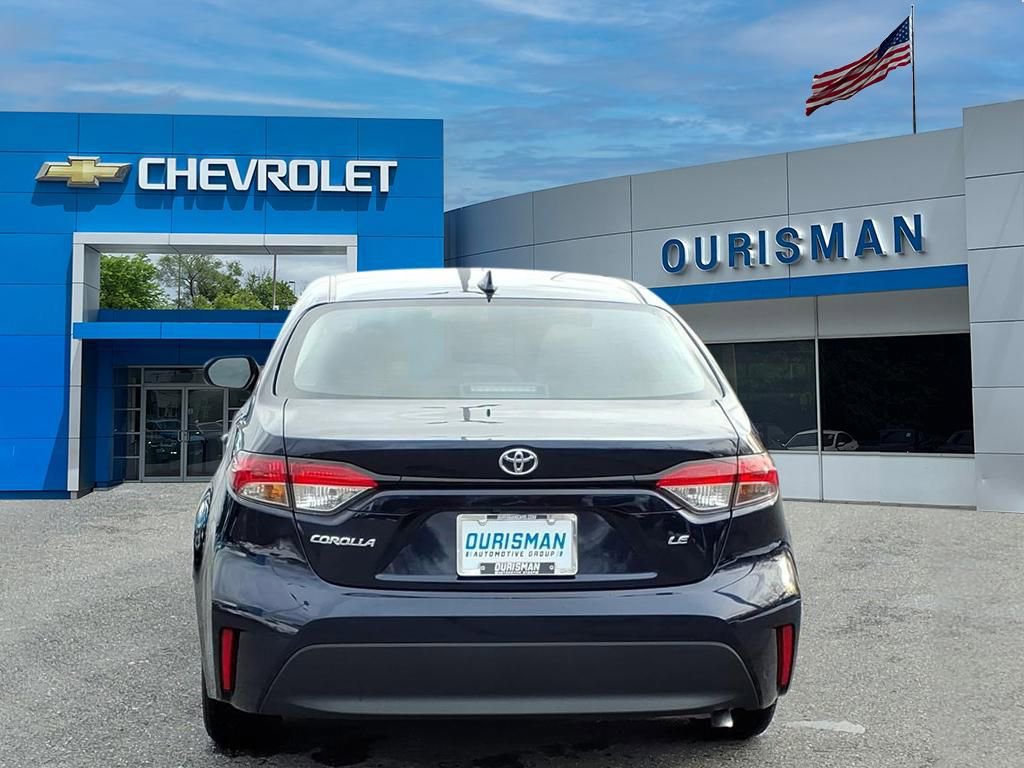 Used 2026 Toyota Corolla LE image 4
