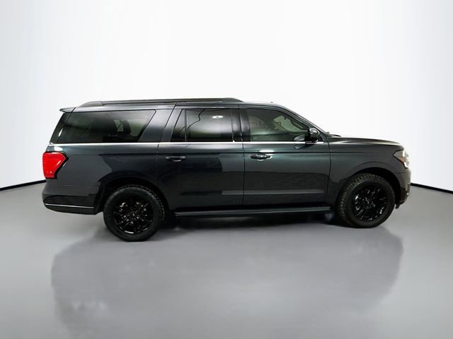 Used 2024 Ford Expedition Max XLT image 8
