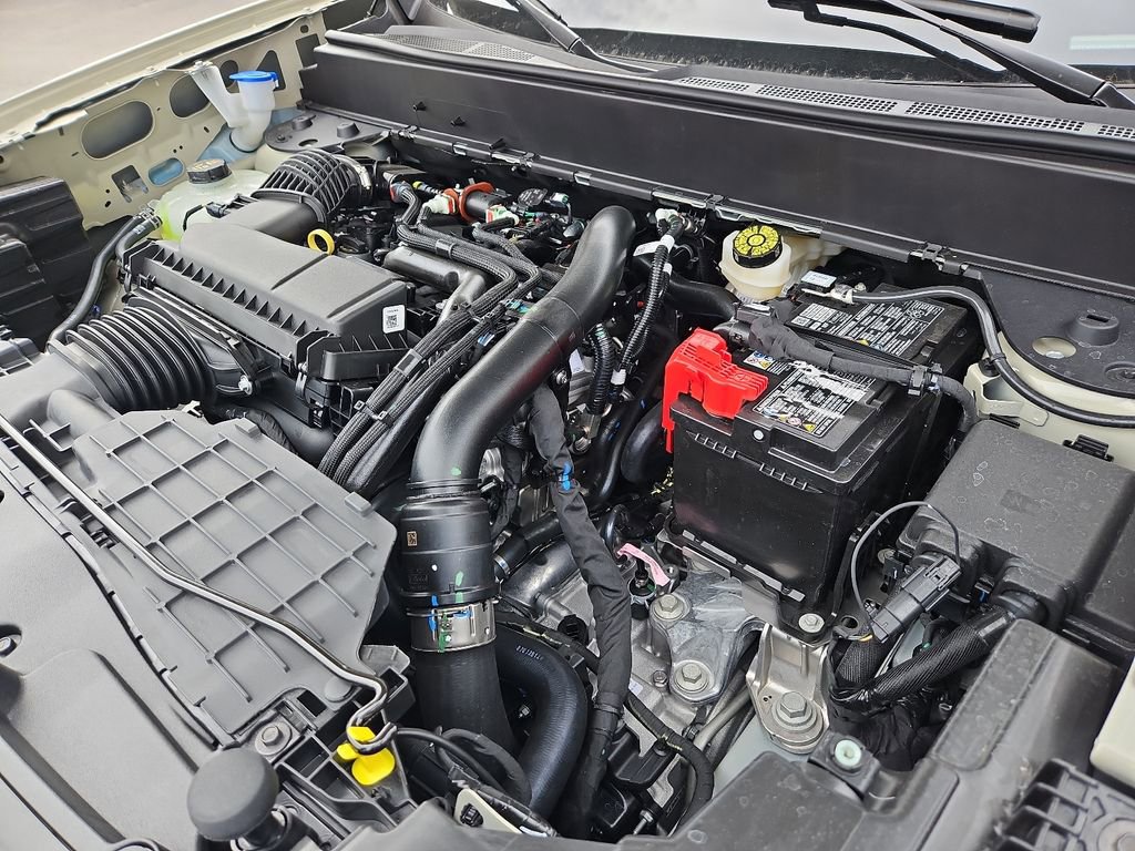 New 2025 Ford Maverick XLT w/ Equipment Group 302A image 15