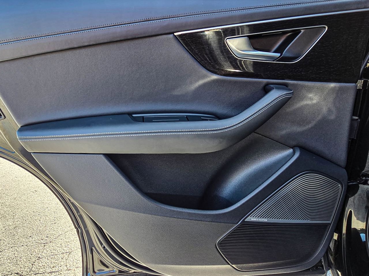 Used 2025 Audi Q7 3.0T Prestige image 34