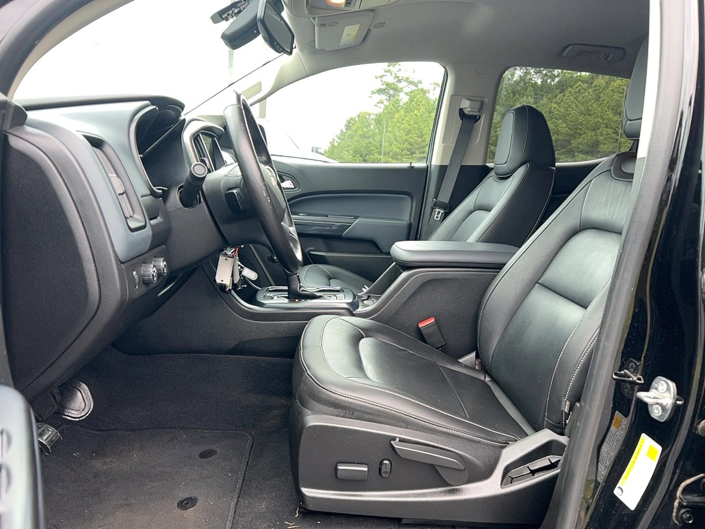 Used 2020 Chevrolet Colorado Z71 AWD/4WD image 10