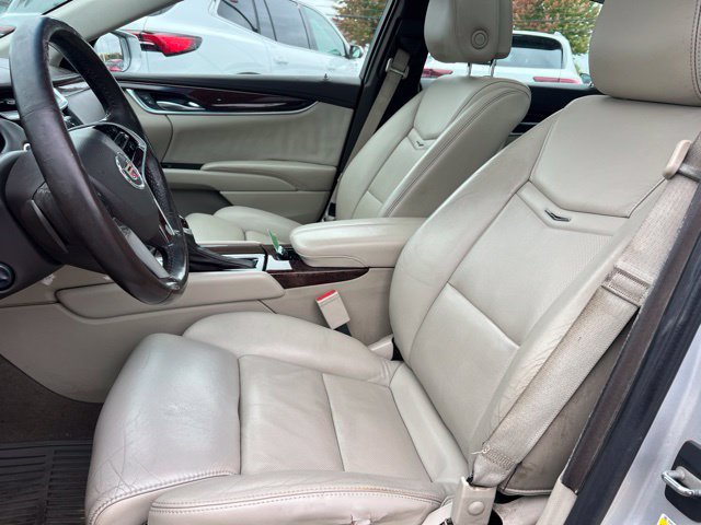 Used 2013 Cadillac XTS Luxury w/ Driver Awareness Package FWD image 22