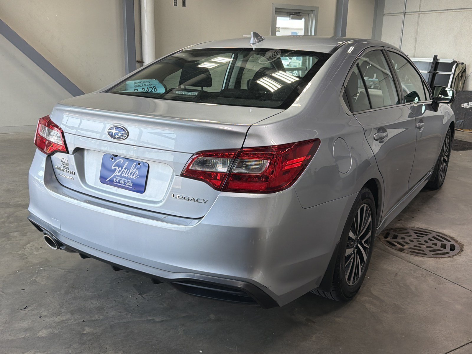 Used 2018 Subaru Legacy 2.5i Premium AWD/4WD image 17