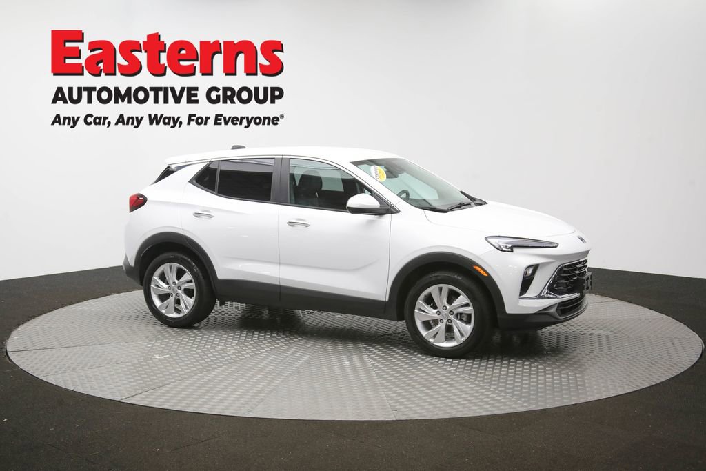 Used 2024 Buick Encore GX Preferred FWD image 46
