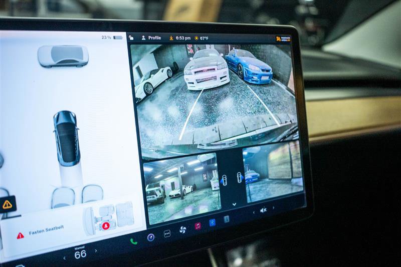 Used 2018 Tesla Model 3 Long Range AWD/4WD image 18