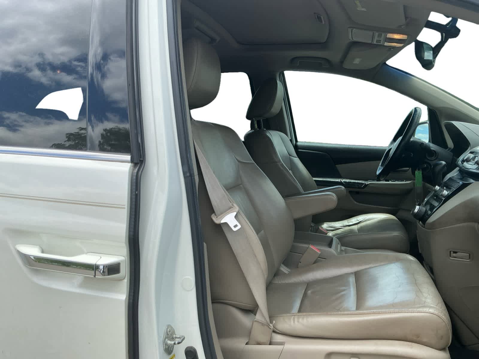 Used 2012 Honda Odyssey Touring Elite image 15