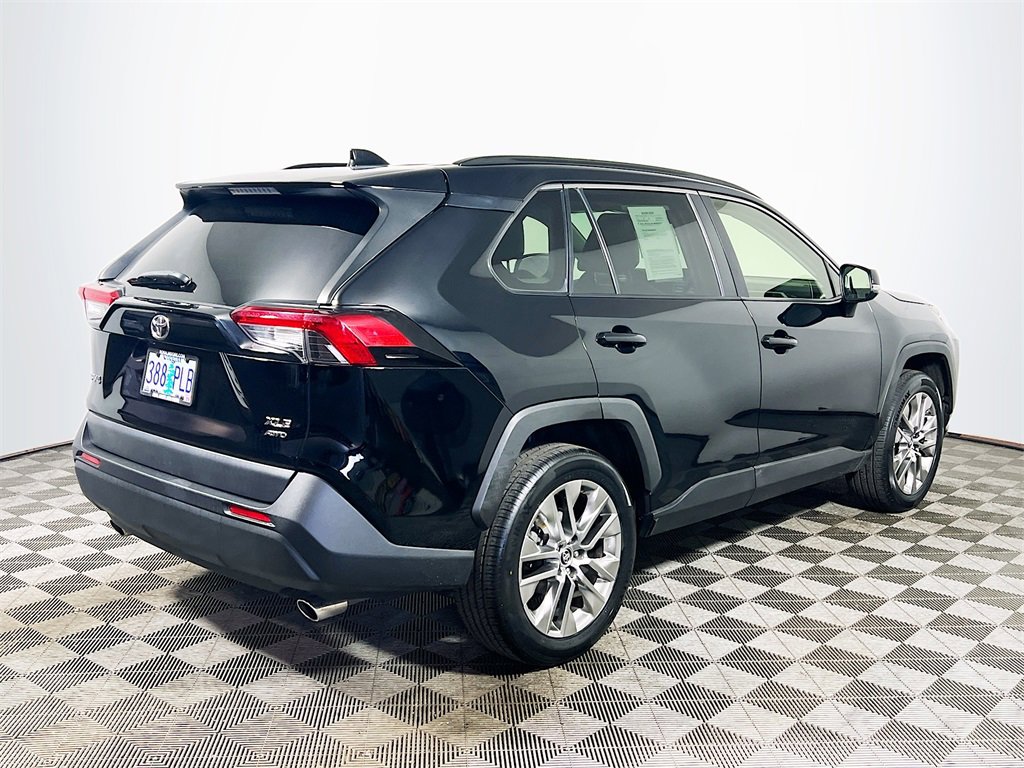 Certified 2019 Toyota RAV4 XLE Premium w/ Cold Weather Package image 8