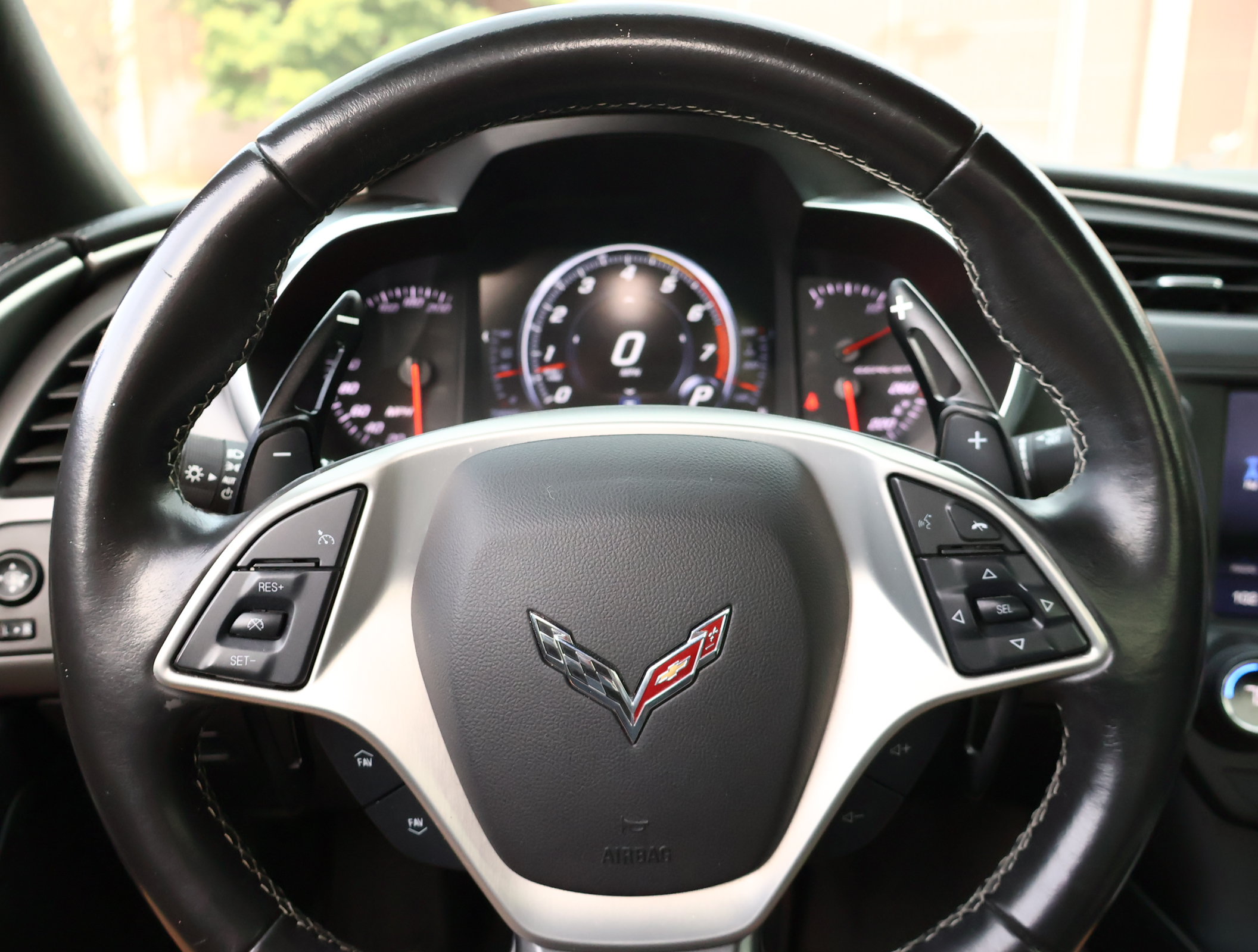 Used 2017 Chevrolet Corvette Stingray Coupe w/ 1LT RWD image 12