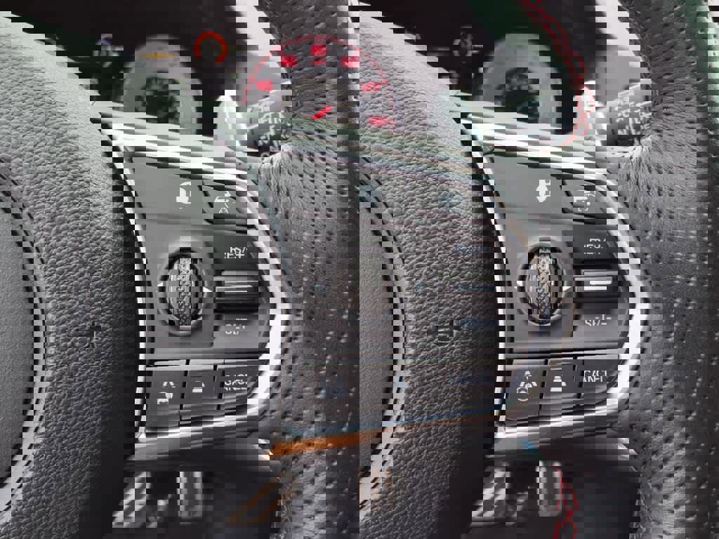 Used 2025 Acura RDX A-Spec image 18