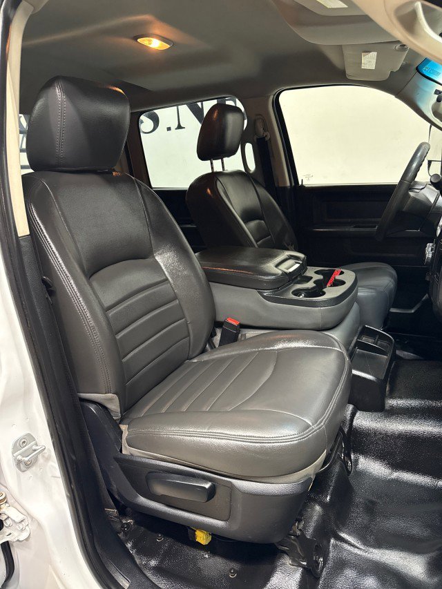Used 2014 RAM 4500 Tradesman w/ Ambulance Prep Group image 26