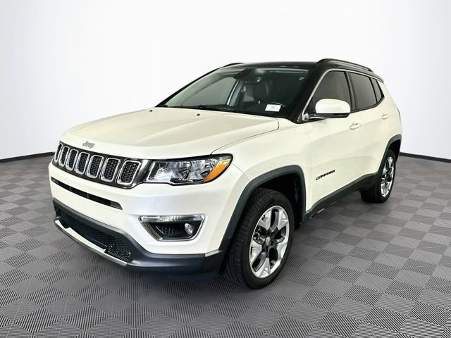 Used 2019 Jeep Compass Limited w/ Safety & Security Group AWD/4WD image 7