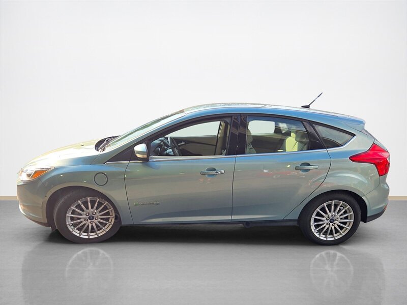Used 2012 Ford Focus Electric Hatchback FWD image 7