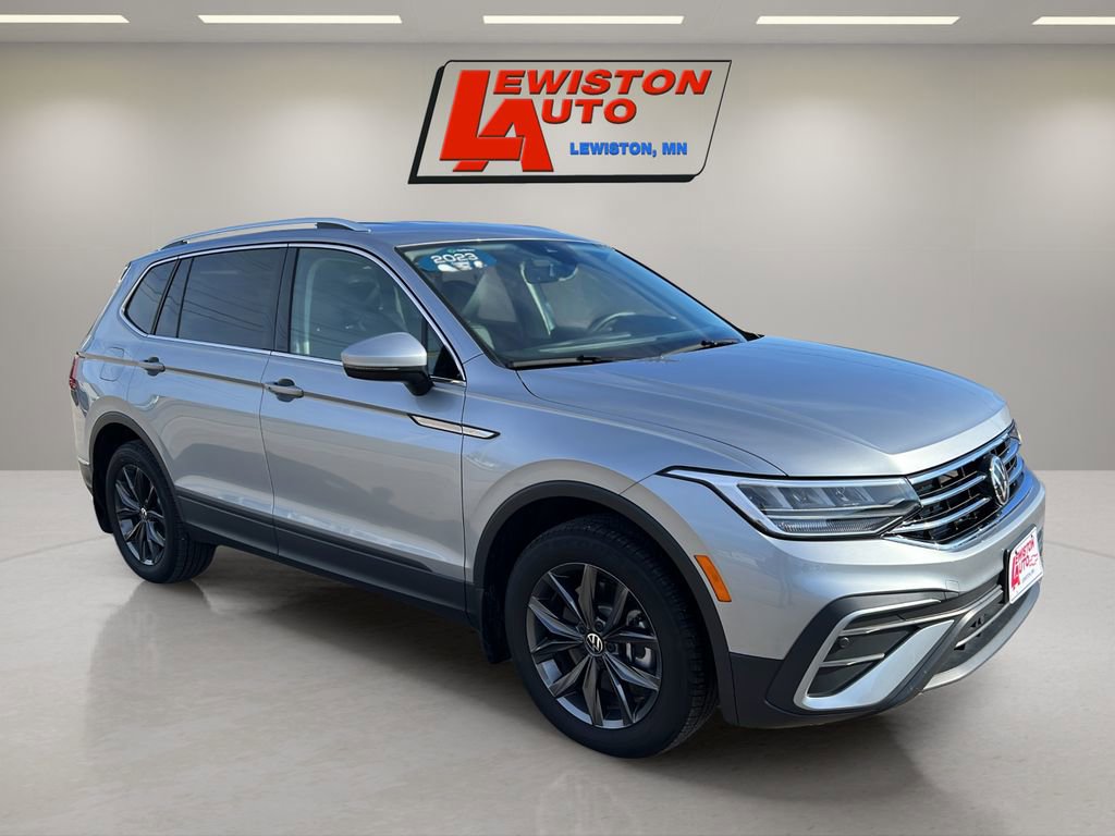Used 2023 Volkswagen Tiguan SE image 14