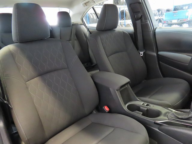 Used 2024 Toyota Corolla LE image 6