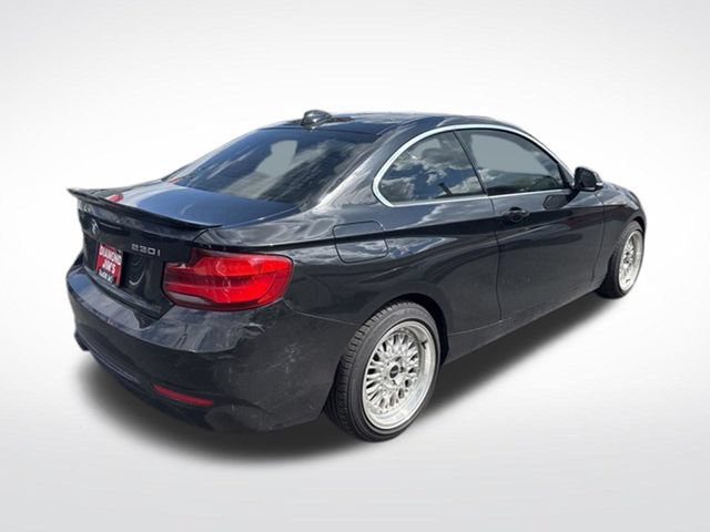 Used 2018 BMW 230i xDrive Coupe AWD/4WD image 3