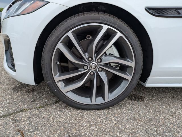 New 2024 Jaguar XF R-Dynamic SE image 21