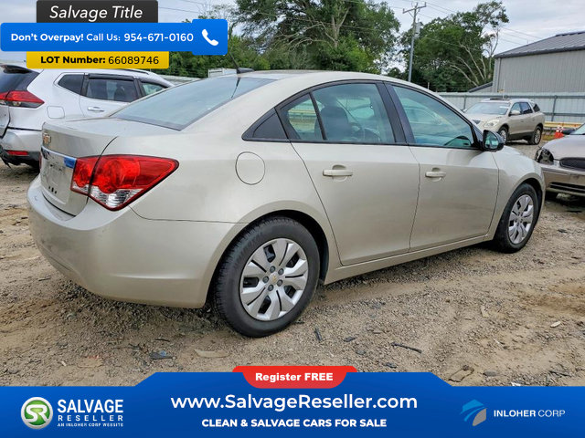Used 2013 Chevrolet Cruze LS FWD image 4