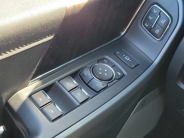Used 2024 Ford F250 Lariat w/ Lariat Ultimate Package AWD/4WD image 17