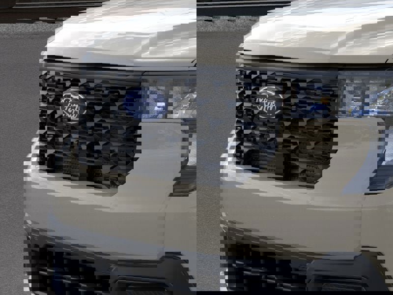 New 2025 Ford Maverick XLT w/ XLT Luxury Package image 18