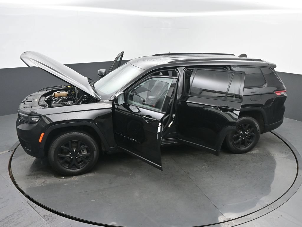 Used 2024 Jeep Grand Cherokee L Laredo AWD/4WD image 67