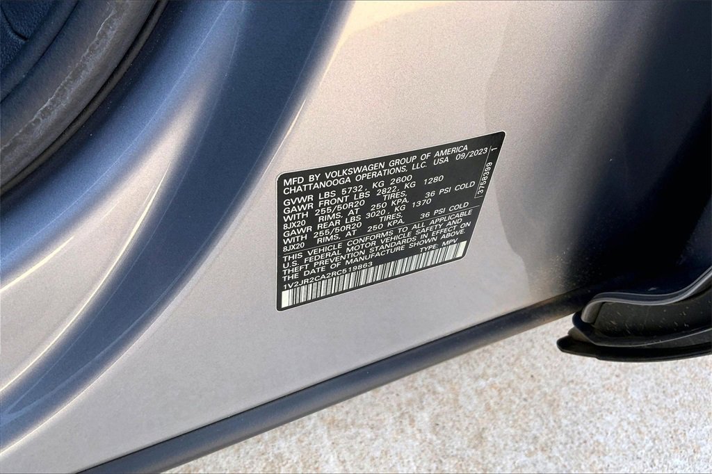 Used 2024 Volkswagen Atlas SE image 34