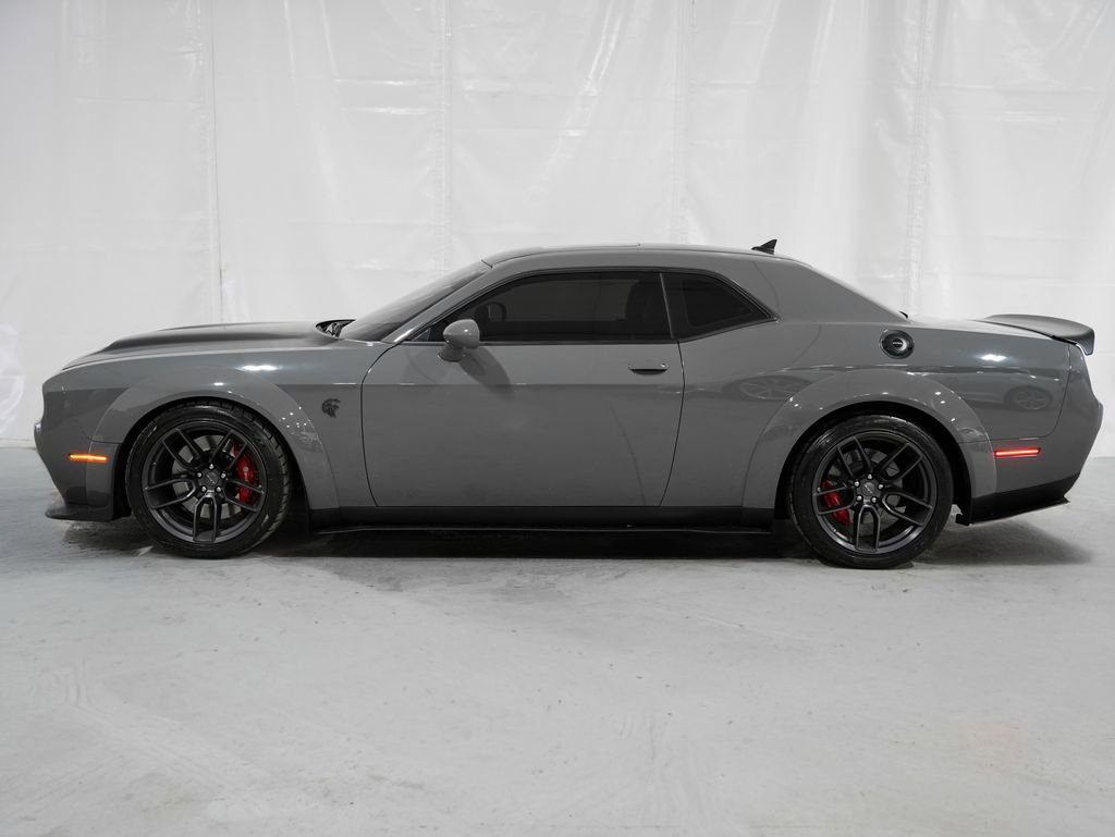 Used 2019 Dodge Challenger SRT Hellcat Redeye RWD image 2