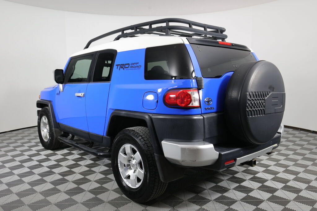 Used 2007 Toyota FJ Cruiser 2WD image 4