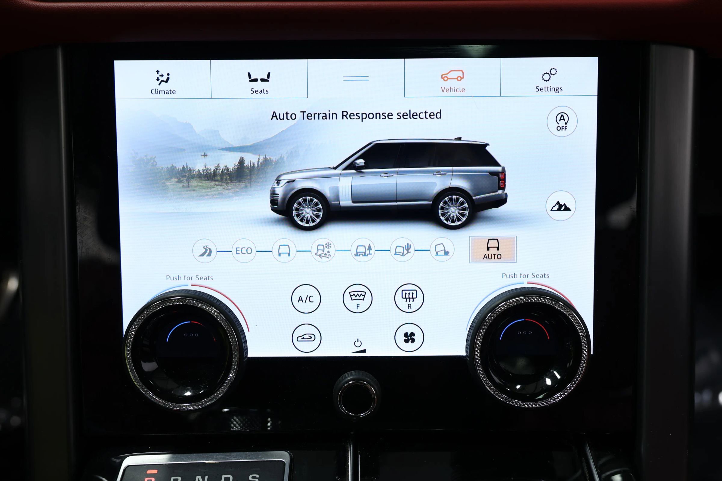 Used 2020 Land Rover Range Rover SV Autobiography Dynamic image 33