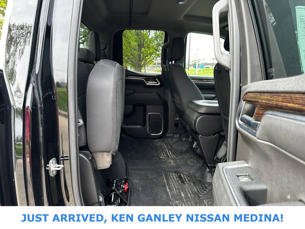 Used 2023 GMC Sierra 1500 Elevation AWD/4WD image 18
