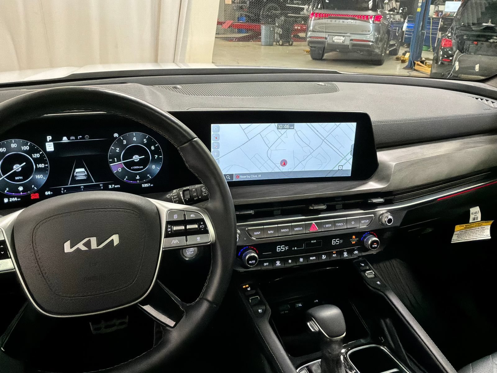 Used 2025 Kia Telluride SX Prestige X-Line AWD/4WD image 8