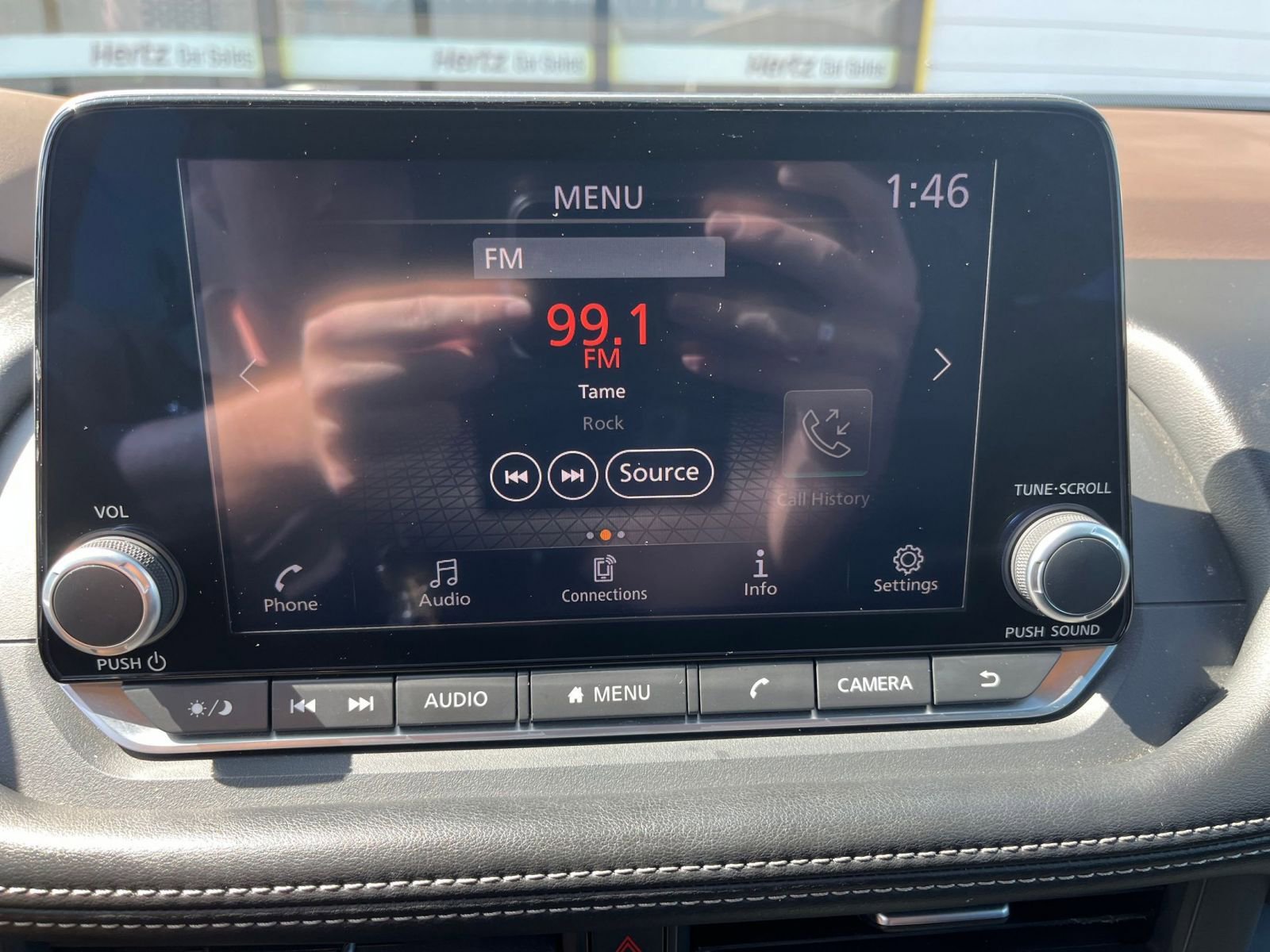 Used 2023 Nissan Rogue S image 20