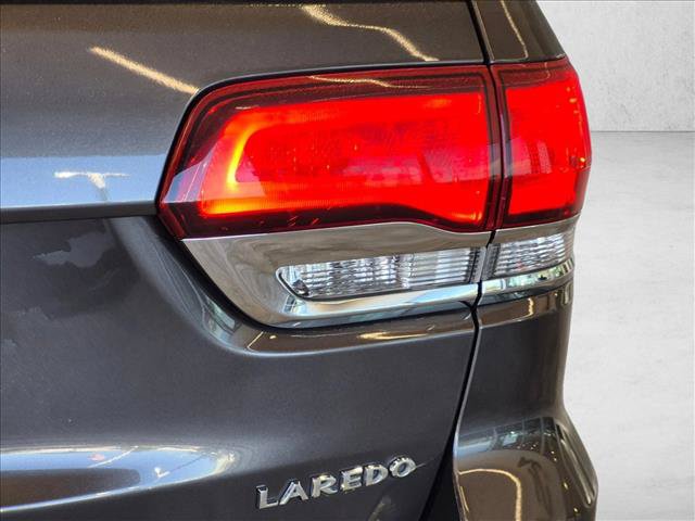 Used 2021 Jeep Grand Cherokee Laredo X RWD image 9