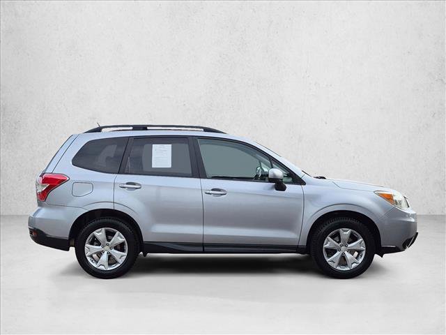 Used 2014 Subaru Forester 2.5i Premium w/ All-Weather Package AWD/4WD image 4