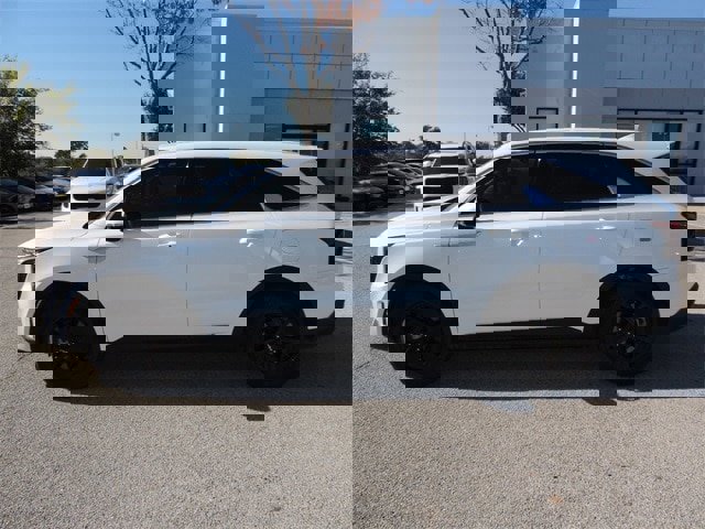 New 2025 Kia Sorento LX image 8
