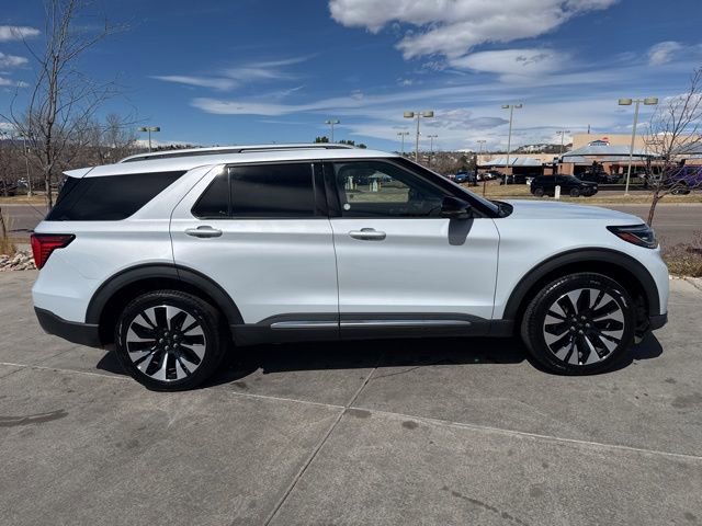Used 2025 Ford Explorer Platinum w/ LUX Leather Package AWD/4WD image 10