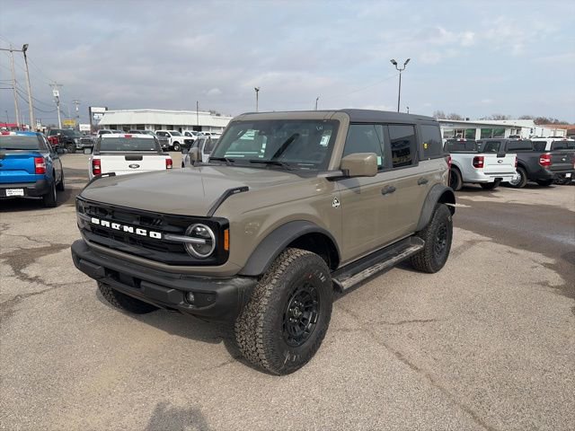 New 2026 Ford Bronco Outer Banks w/ Sasquatch Package image 2