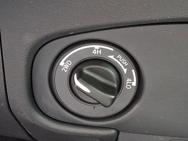 Certified 2024 Nissan Frontier S image 24